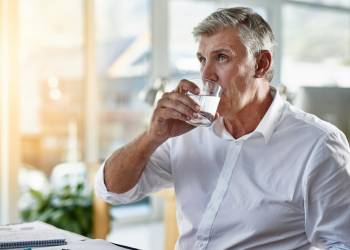 Drinking Water for Higher Sexappeal?