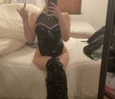 Dundee Escort YoungHottie Adult Entertainer, Adult Service Provider, Escort and Companion.