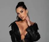 Leica in London escort