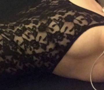 Birmingham Escort AdariaDivine Adult Entertainer, Adult Service Provider, Escort and Companion.