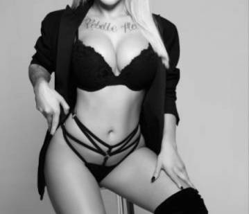 London Escort Maya Muller Adult Entertainer, Adult Service Provider, Escort and Companion.