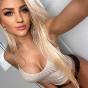 London Escort JuliaNew Adult Entertainer, Adult Service Provider, Escort and Companion.