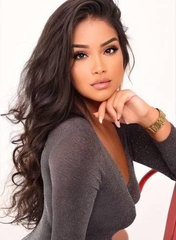 London Escort Pualani Adult Entertainer in United Kingdom, Female Adult Service Provider, Brazilian Escort and Companion.