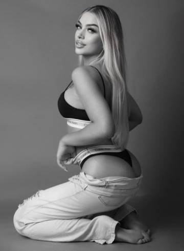 London Escort Makadi Adult Entertainer in United Kingdom, Female Adult Service Provider, Brazilian Escort and Companion.