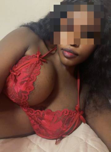 Northampton Escort PeachesBrown Adult Entertainer in United Kingdom, Female Adult Service Provider, Escort and Companion.