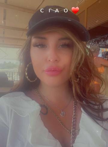 Lincoln Escort Luscious  lacy Adult Entertainer in United Kingdom, Female Adult Service Provider, Escort and Companion.