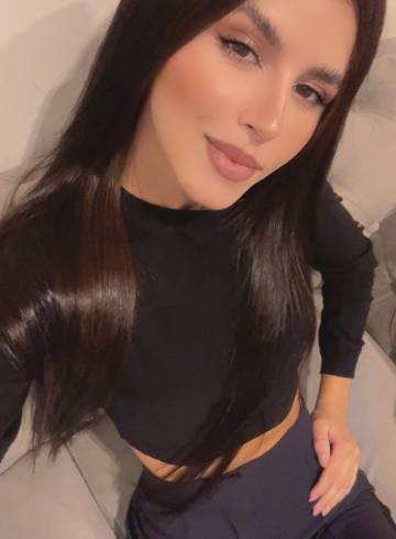 London Escort Romola Adult Entertainer in United Kingdom, Female Adult Service Provider, Brazilian Escort and Companion.