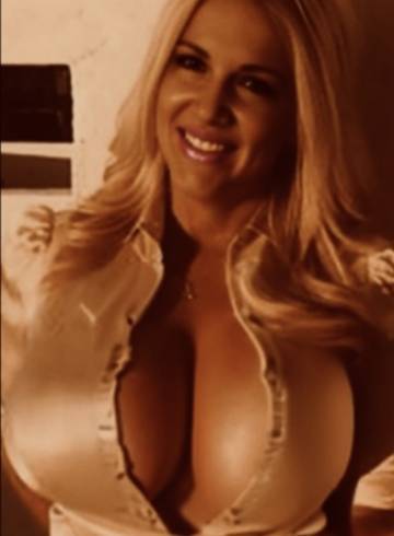 London Escort HayleySva Adult Entertainer in United Kingdom, Female Adult Service Provider, British Escort and Companion.