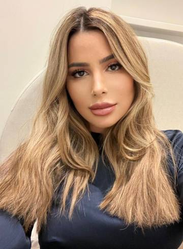 London Escort Fabiola21 Adult Entertainer in United Kingdom, Female Adult Service Provider, Brazilian Escort and Companion.