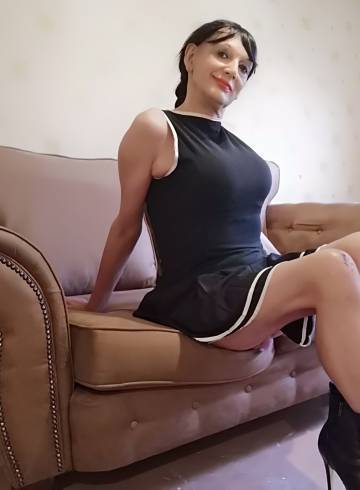 Photo of Leicester Escort CallGirlAmanda Leicester Escort CallGirlAmanda Adult Entertainer in United Kingdom, Trans Adult Service Provider, British Escort and Companion.