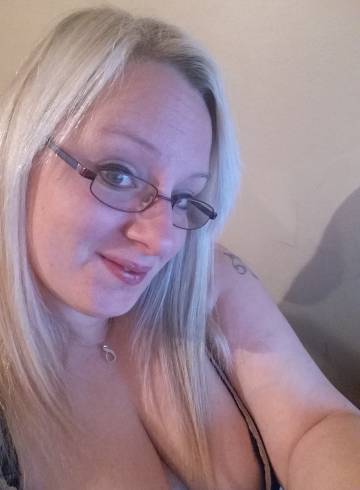 Derby Escort DerbyEscort Adult Entertainer in United Kingdom, Female Adult Service Provider, British Escort and Companion.