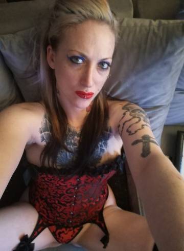 Birmingham Escort Harlequin Adult Entertainer in United Kingdom, Female Adult Service Provider, British Escort and Companion.