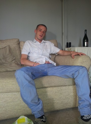 Halifax Escort hungscallyboi Adult Entertainer in United Kingdom, Male Adult Service Provider, Escort and Companion.