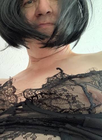Exeter Escort Karen  57 Adult Entertainer in United Kingdom, Trans Adult Service Provider, British Escort and Companion.
