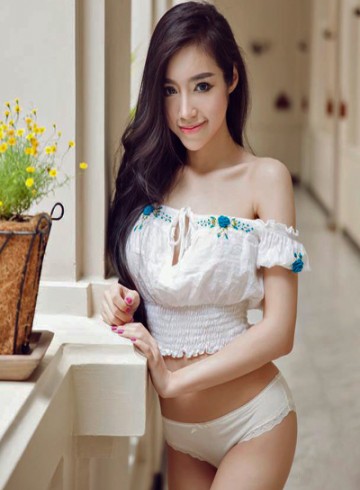 Aberdeen Escort Kuku Adult Entertainer in United Kingdom, Female Adult Service Provider, Vietnamese Escort and Companion.